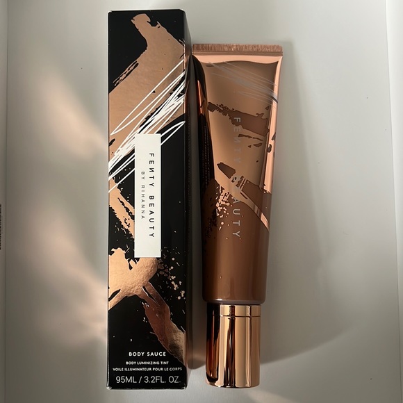 Fenty Beauty Other - FENTY BEAUTY Body Sauce Body Luminizing Tint in Salty Caramel 04